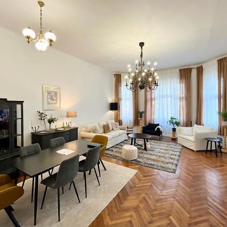 Hillside Luxury Residence Budapest With Free Garage Luaran gambar