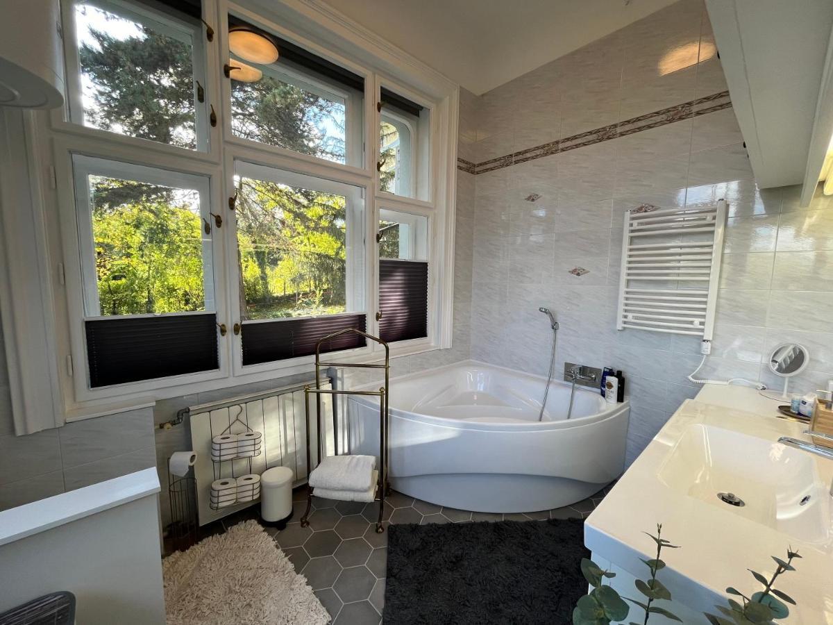 Hillside Luxury Residence Budapest With Free Garage Luaran gambar