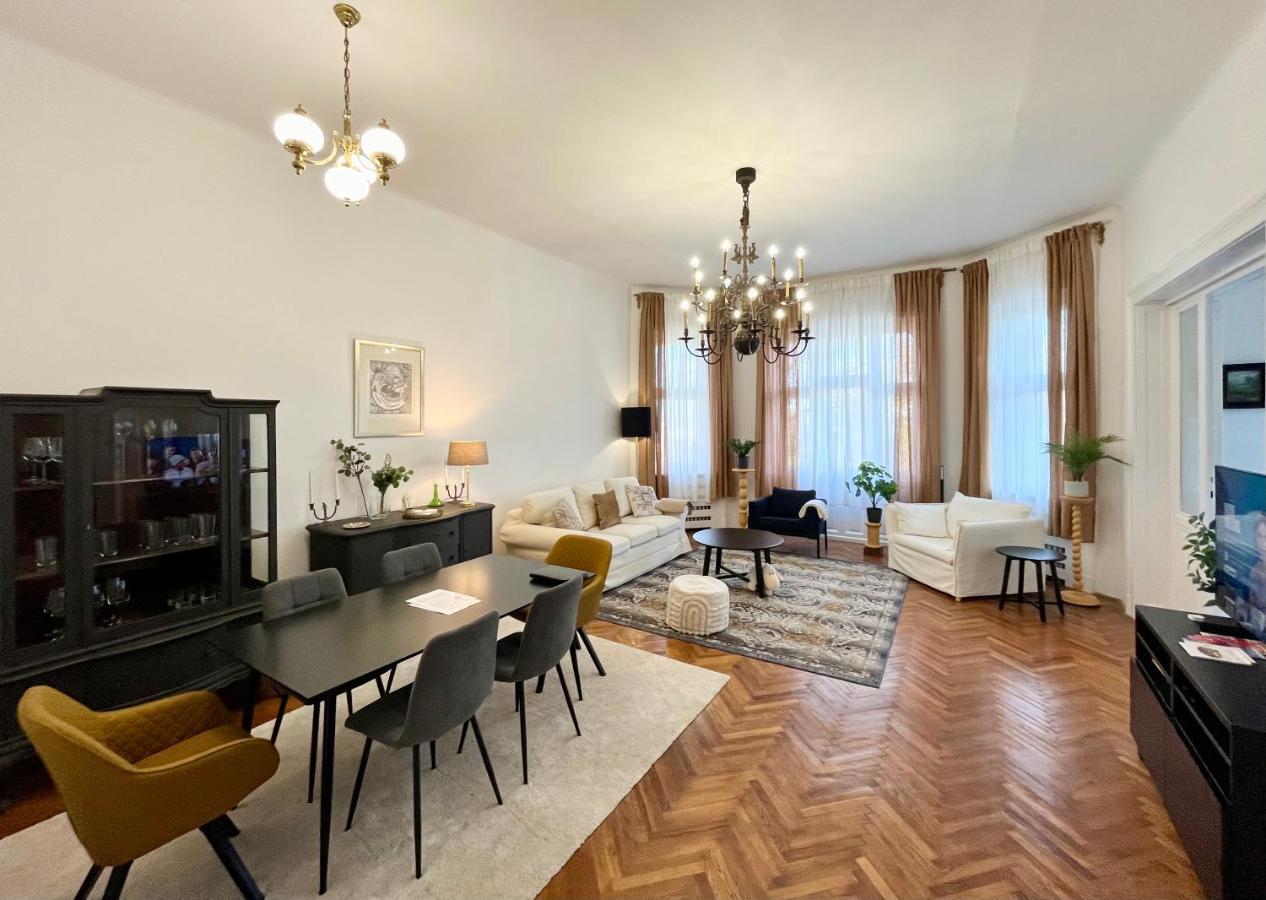 Hillside Luxury Residence Budapest With Free Garage Luaran gambar